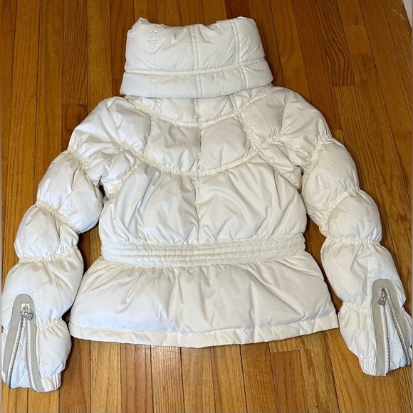 NWT - Her World Outerwear - Women’s Down Filled Puffer Coat - Picture 12 of 16